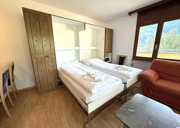 Royal 51 * لوكباد