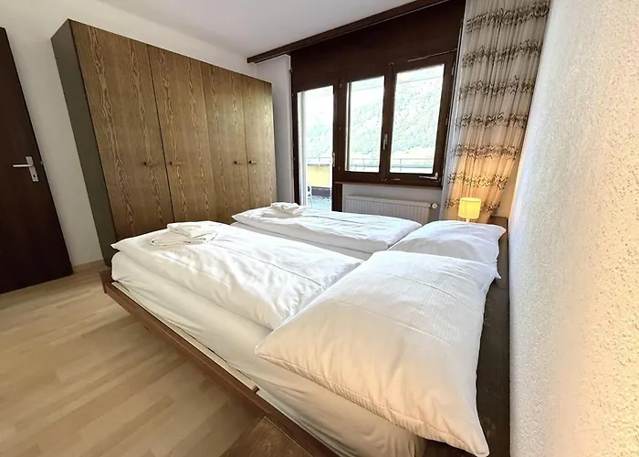 Royal 51 * لوكباد