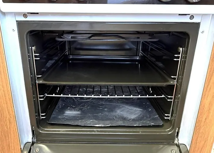 Royal 51 شقة لوكباد